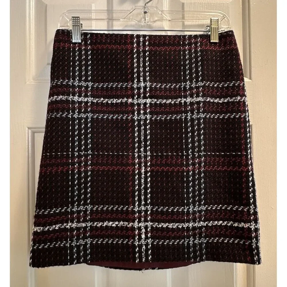 Women's White House‎ Black Market Red Plaid Tweed Skirt Size 0 Fully Lined